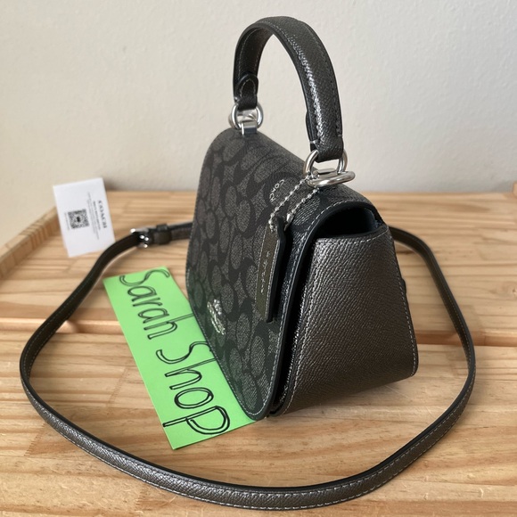 ✅Coach Lysa Top Handle Bag in Metallic Signature - Picture 5 of 15